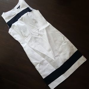 Rafaella Classic Black and White Lined Dress sz 6